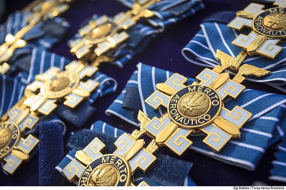 Instituto de Logística da Aeronáutica recebe Medalha da Ordem do Mérito Aeronáutico (OMA)