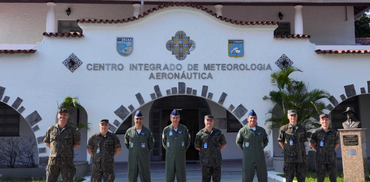 CIMAER recebe Diretor-Geral do Departamento de Controle do Espaço Aéreo CIMAER recebe Diretor-Geral do Departamento de Controle do Espaço Aéreo