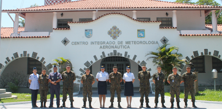 CIMAER recebe Visita Técnica de militares da Força Aérea Colombiana