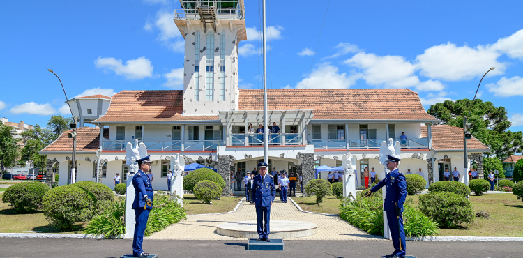 CINDACTA II realiza Cerimônia Militar de passagem de Comando do DTCEA-CT