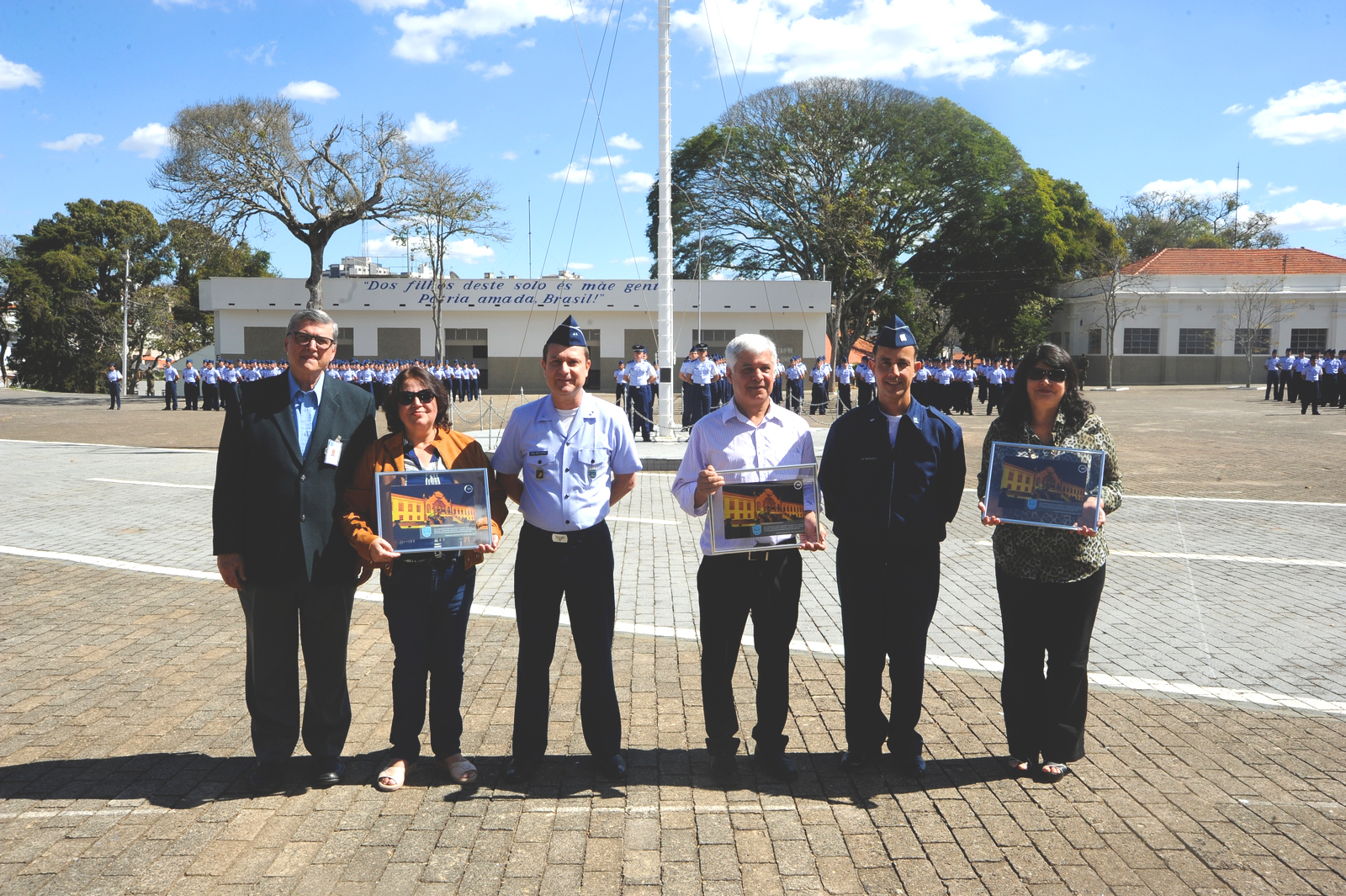 Homenagens E Despedidas Marcam Solenidades Militares - EPCAR