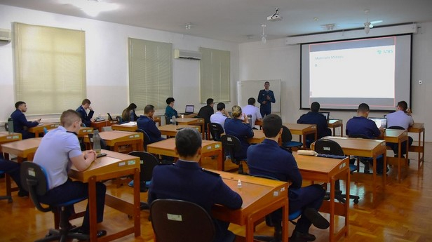 ILA realiza bancas de avaliação dos trabalhos de conclusão de curso da 25ª Turma do CESLOG