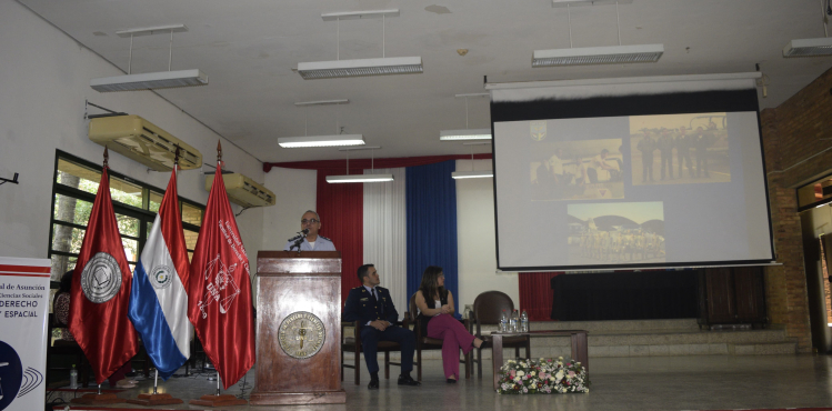 CONGRESSO INTERNACIONAL AEROESPACIAL DO PARAGUAI CONGRESSO INTERNACIONAL AEROESPACIAL DO PARAGUAI