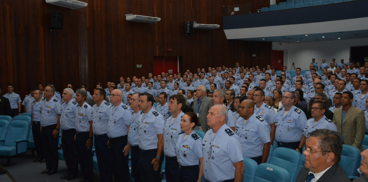 Aula Magna do Comandante da Aeronáutica marca início do ano letivo na UNIFA